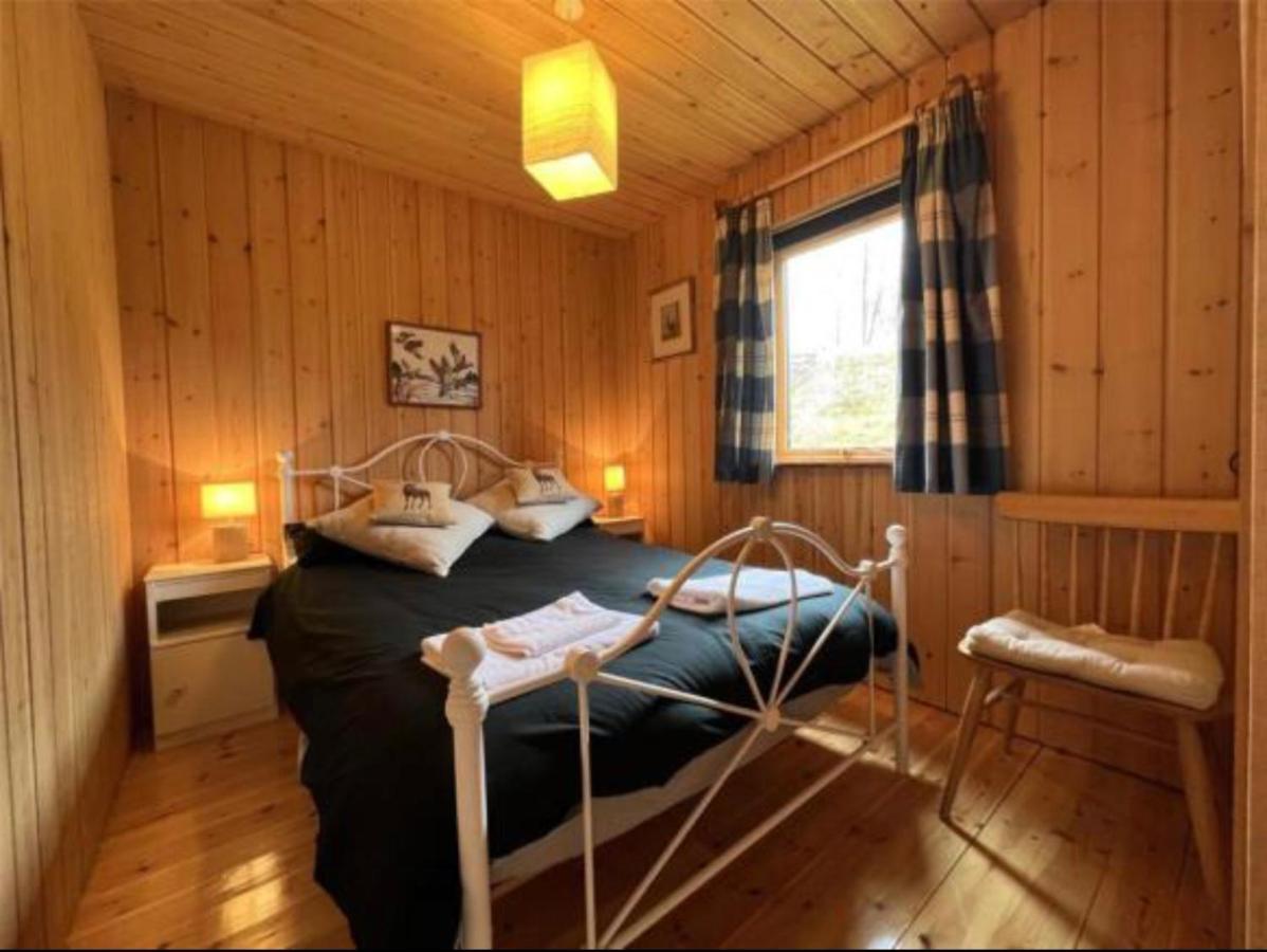 Loch Aweside Forest Cabins Dalavich Exteriör bild